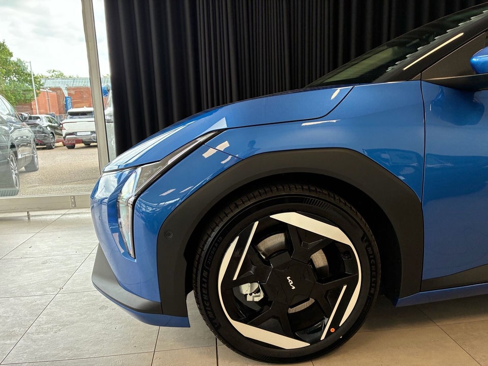 Kia EV4 81 Long Range Upgrade 5d