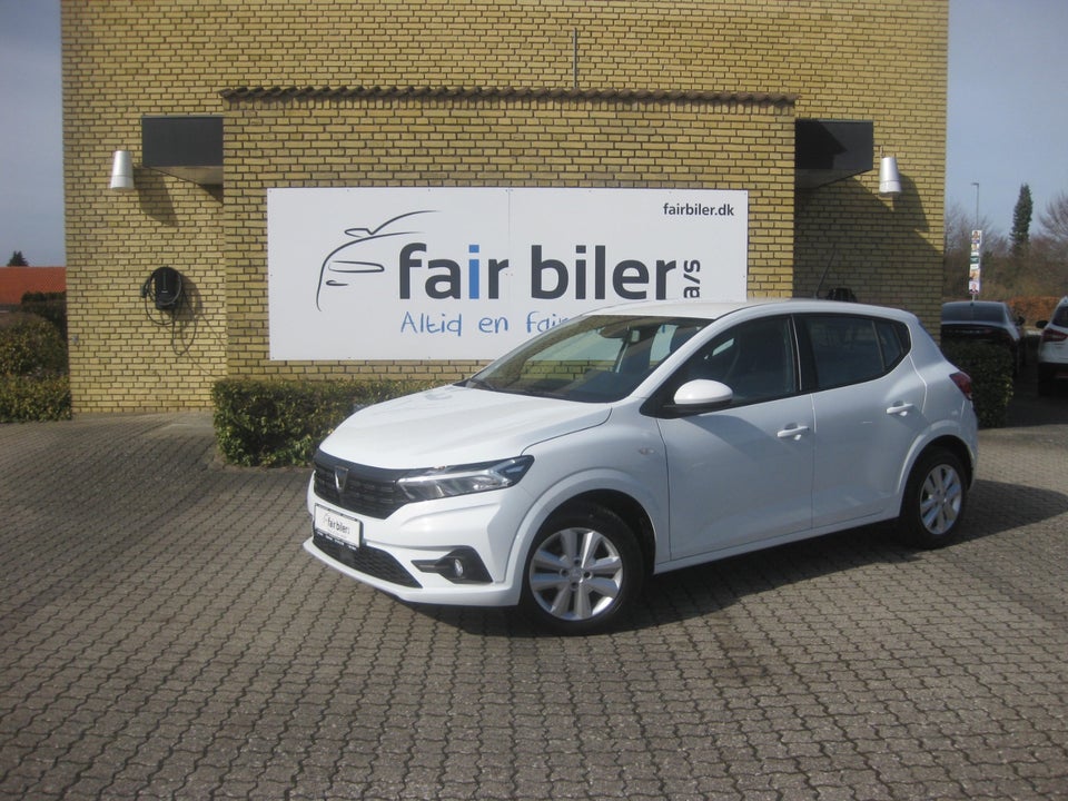 Dacia Sandero 1,0 TCe 90 Essential Van 5d