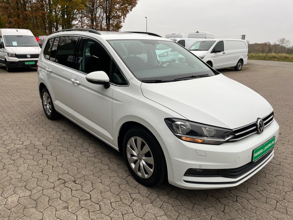 VW Touran 2,0 TDi 115 Highline DSG Van 5d