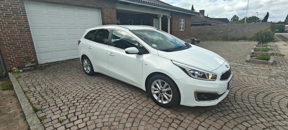 Kia Ceed 1,6 CRDi 136 Attraction SW DCT 5d
