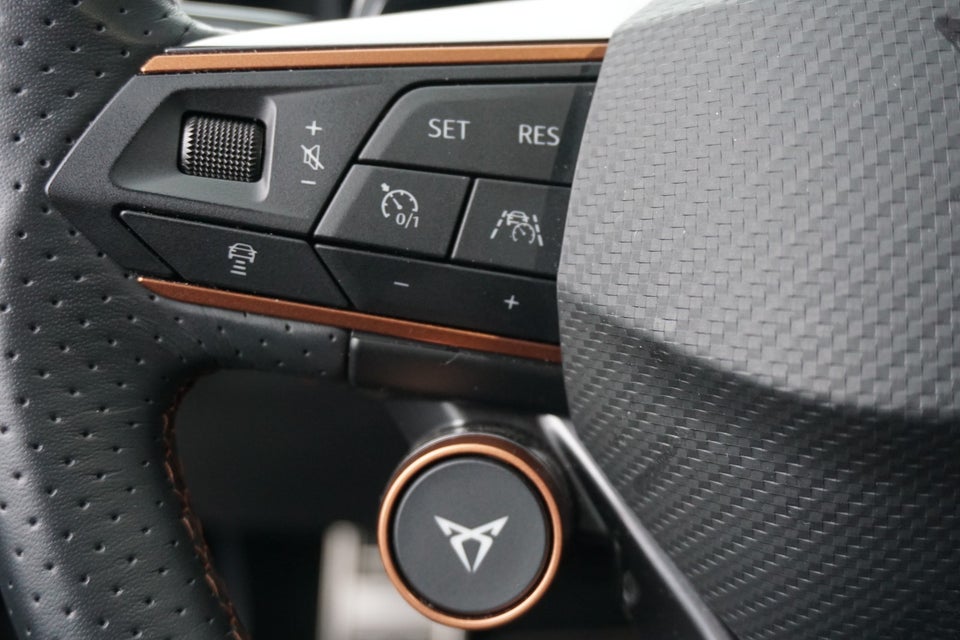 Cupra Formentor 2,0 TSi VZ DSG 4Drive 5d