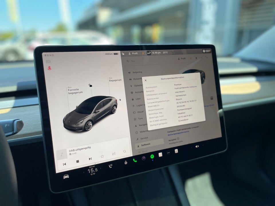 Tesla Model 3 Long Range AWD 4d