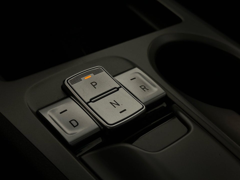 Hyundai Kona 64 EV Ultimate 5d