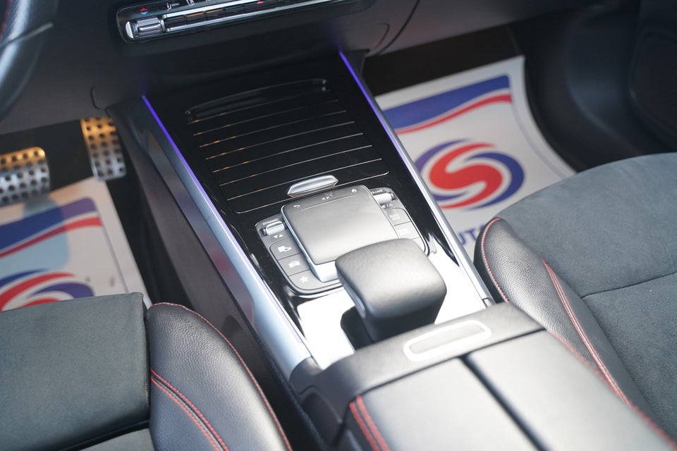 Mercedes EQB300 AMG Line 4Matic 5d