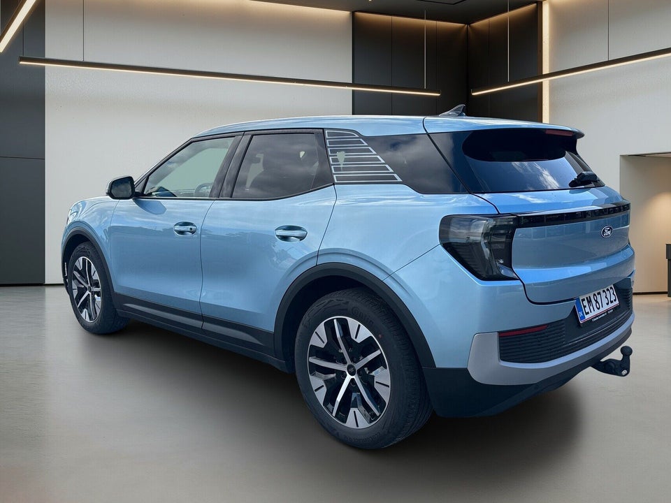 Ford Explorer 77 Premium Extended Range 5d