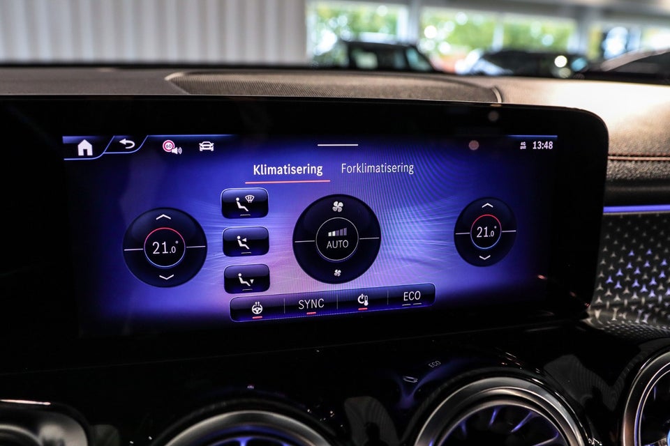 Mercedes EQB250+ AMG Advance 5d