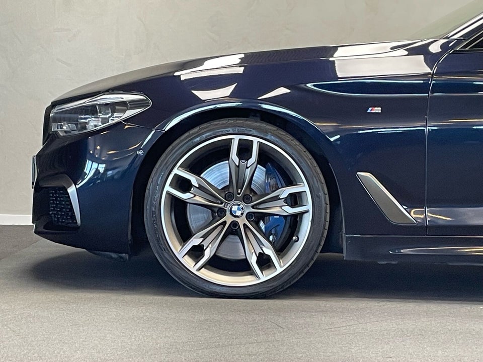 BMW M550i 4,4 xDrive aut. 4d