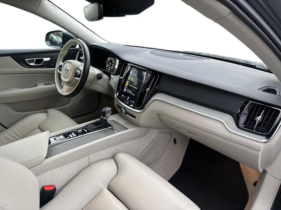 Volvo V60 2,0 D4 200 Inscription aut. 5d