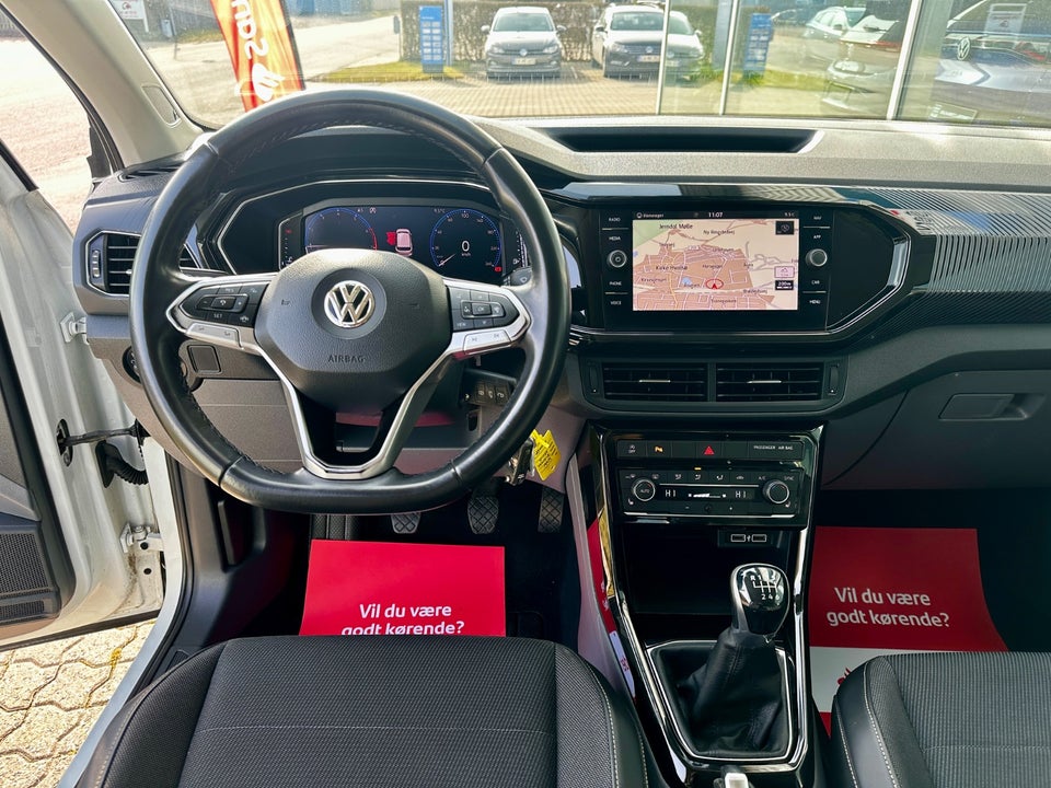 VW T-Cross 1,0 TSi 115 First Edition 5d