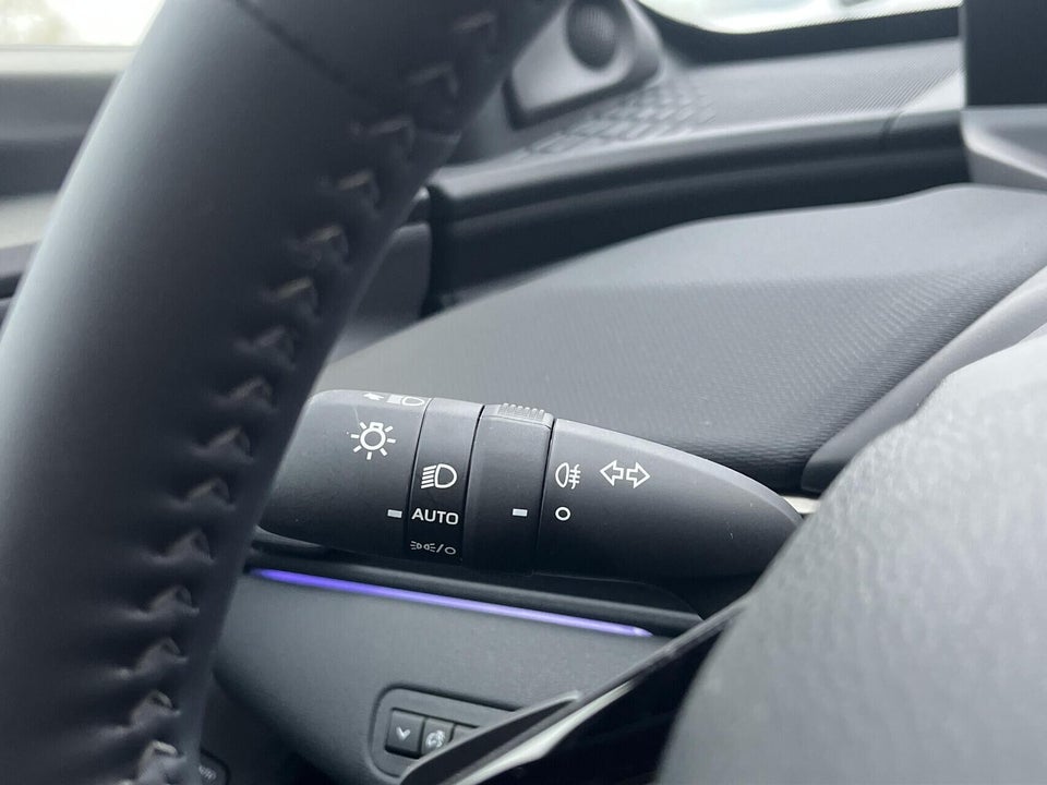 Toyota bZ4X 73 Executive 5d