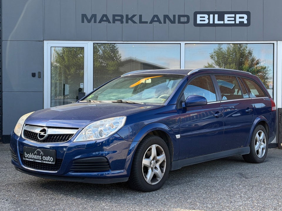 Opel Vectra 1,8 16V Essentia stc. 5d