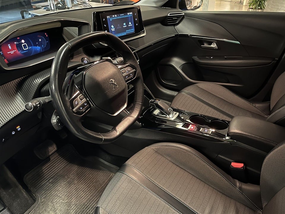 Peugeot 208 1,2 PureTech 100 Allure Sky EAT8 5d