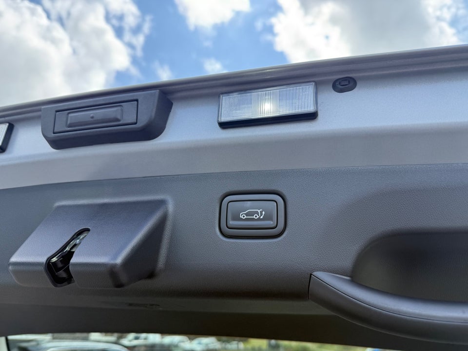 Kia EV4 81 Long Range Earth 5d