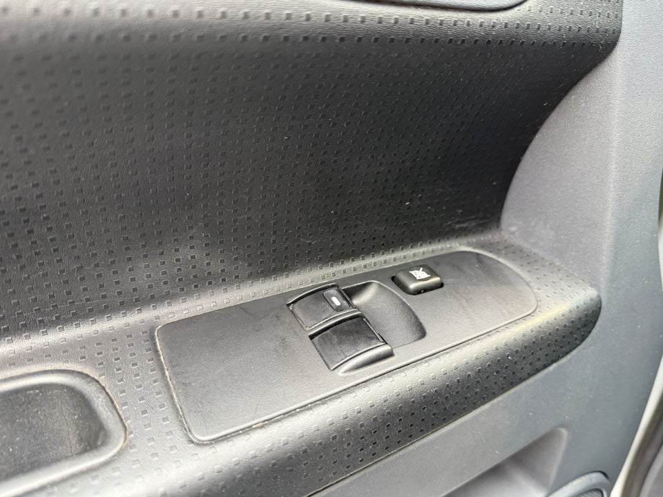 Mitsubishi Colt 1,3 Inform 5d