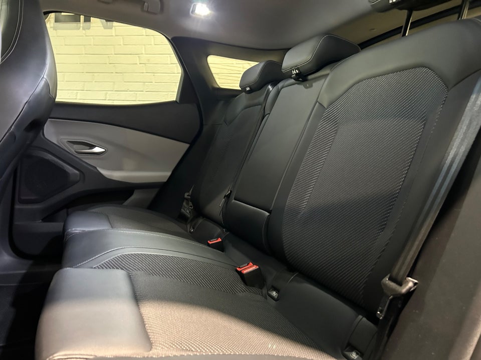 Ford Explorer 79 Select Extended Range 5d