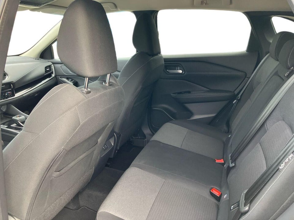 Nissan Qashqai 1,3 mHEV N-Connecta X-tr. 5d