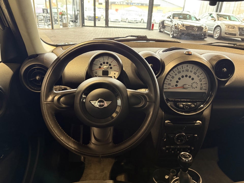 MINI Countryman Cooper 1,6 D 5d