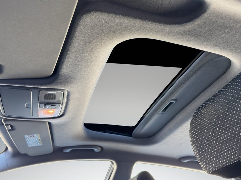 Hyundai i30 1,4 CVVT Classic CW 5d