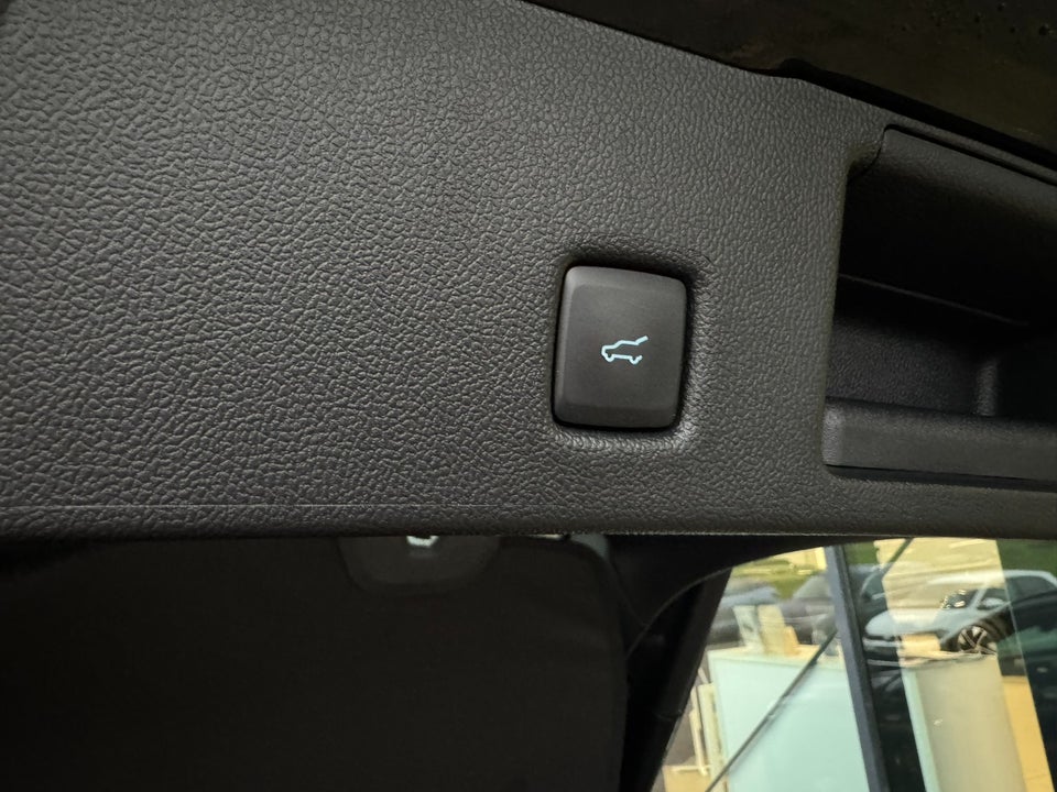 Ford Kuga 2,5 PHEV ST-Line CVT 5d