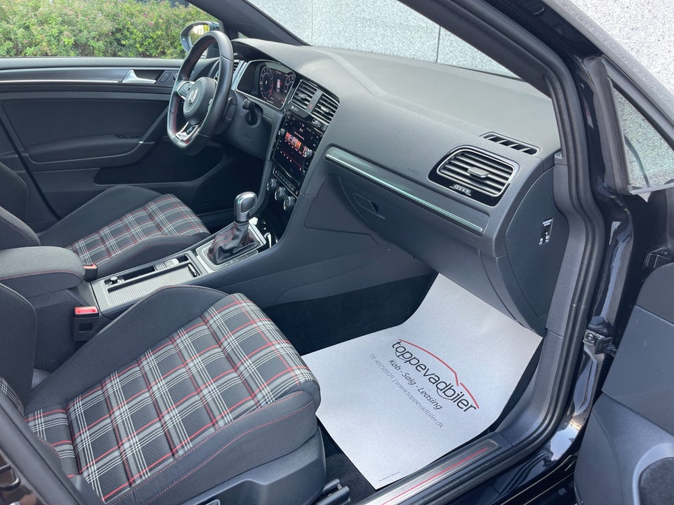 VW Golf VII 2,0 GTi Performance DSG Van 5d