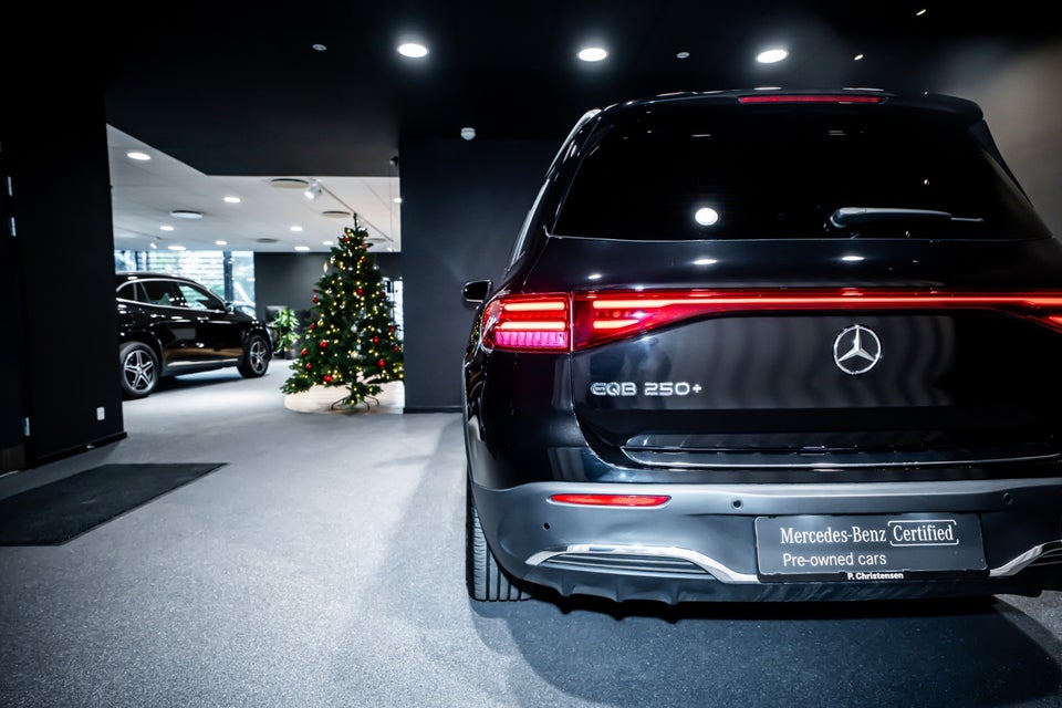 Mercedes EQB250+ AMG Premium 5d