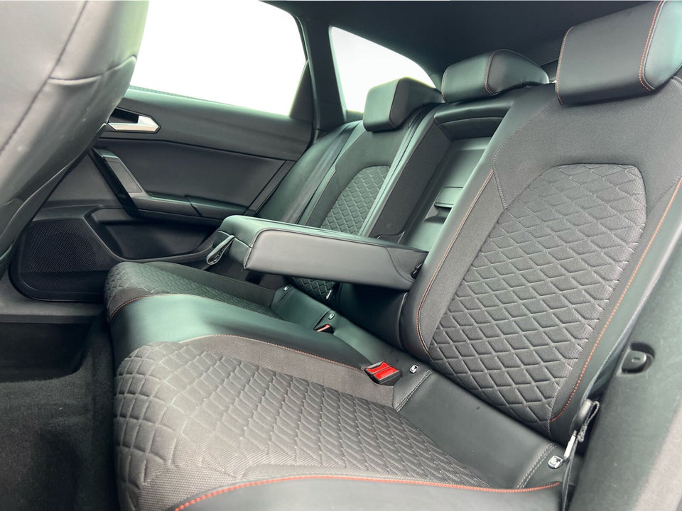 Seat Leon 1,4 eHybrid FR Sportstourer DSG 5d