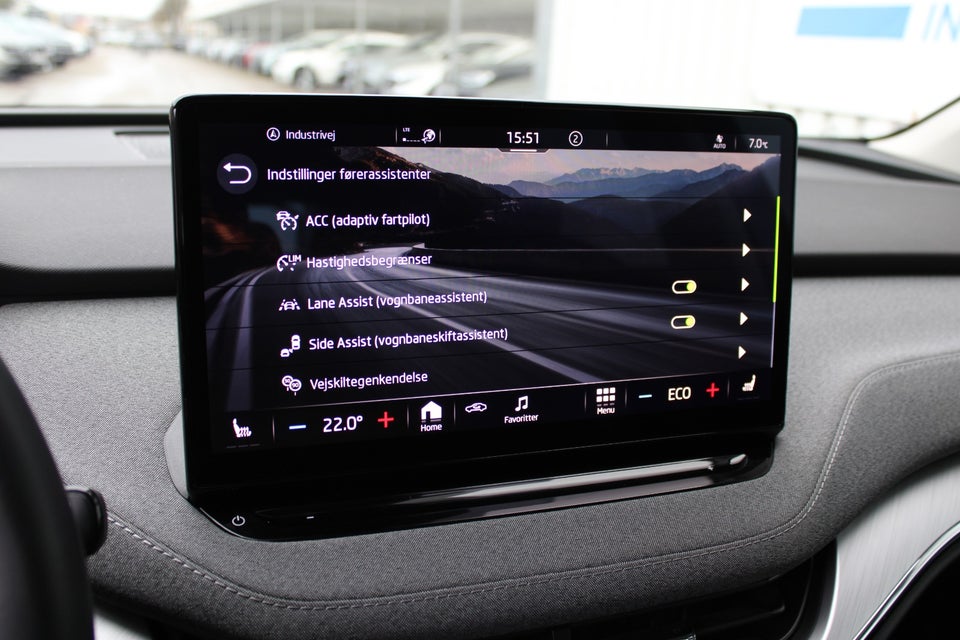 Skoda Enyaq 80 iV Loft 5d