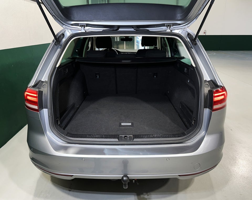 VW Passat 2,0 TDi 150 Comfortline Premium Variant DSG 5d