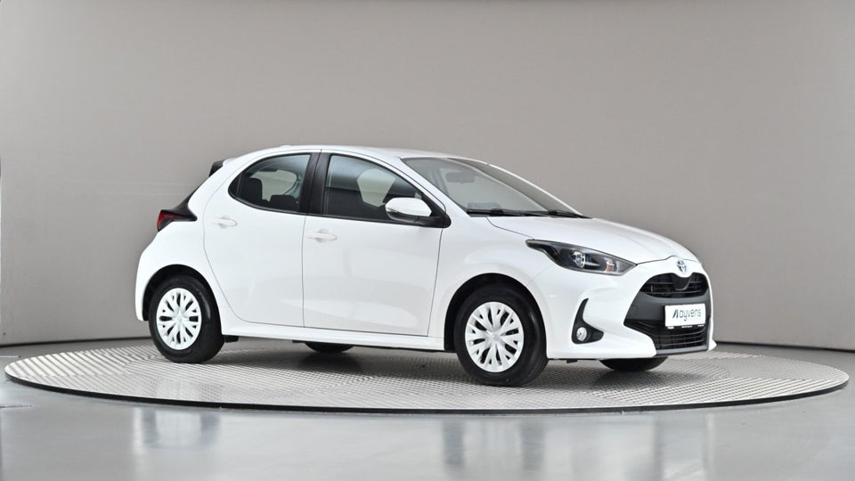 Toyota Yaris 1,5 Hybrid H3 e-CVT 5d