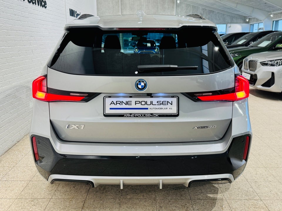 BMW iX1 xDrive30 M-Sport 5d