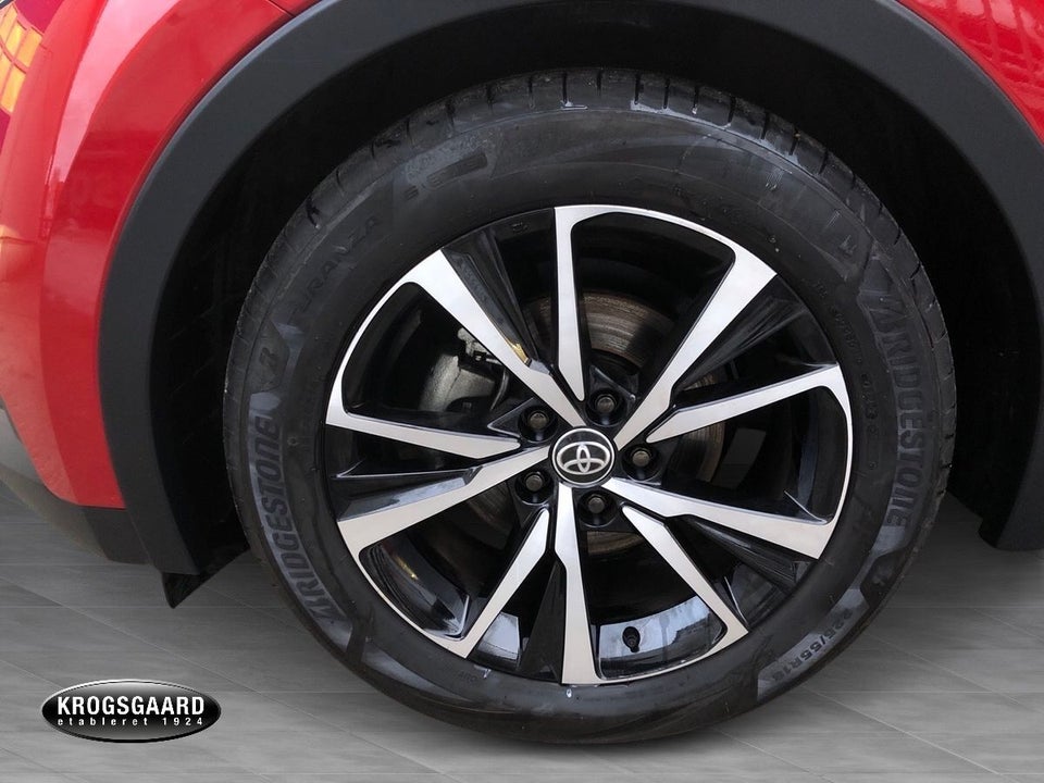 Toyota C-HR 1,8 Hybrid Style 5d