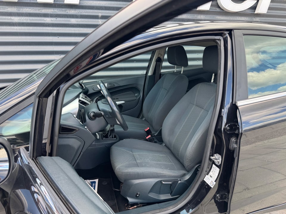 Ford Fiesta 1,25 60 Titanium 5d
