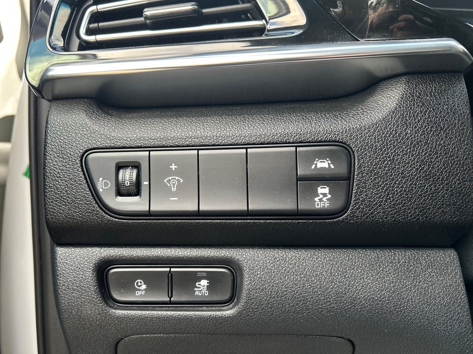 Kia e-Niro 64 Advance 5d