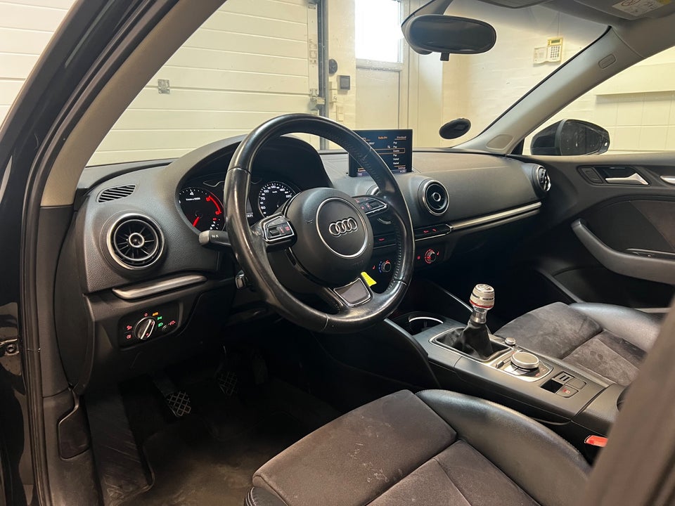 Audi A3 2,0 TDi 150 Ambition Sportback 5d