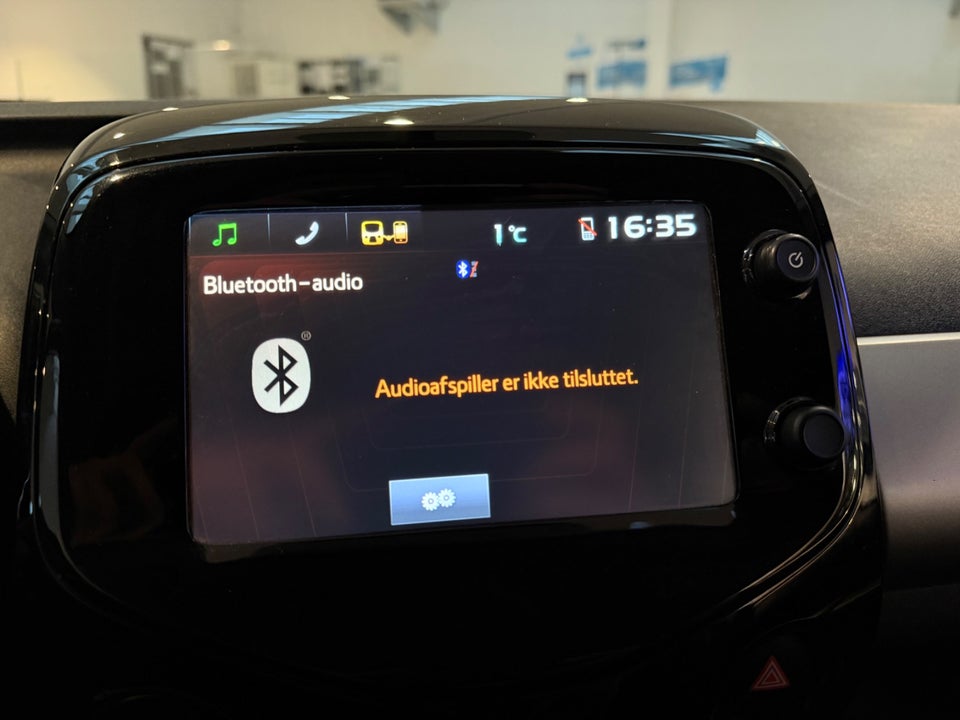 Peugeot 108 1,0 e-VTi 69 More 5d