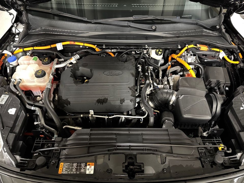 Ford Kuga 2,5 PHEV ST-Line X CVT 5d