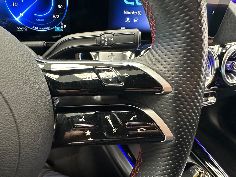 Mercedes EQA350 AMG Line 4Matic 5d