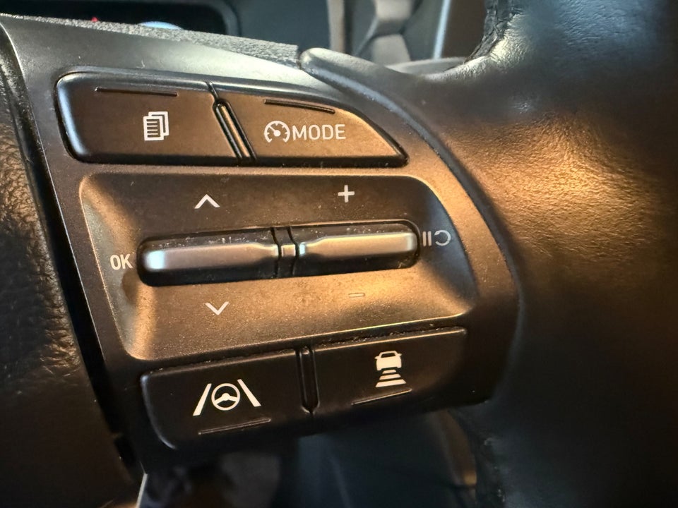 Hyundai Kona 64 EV Essential 5d