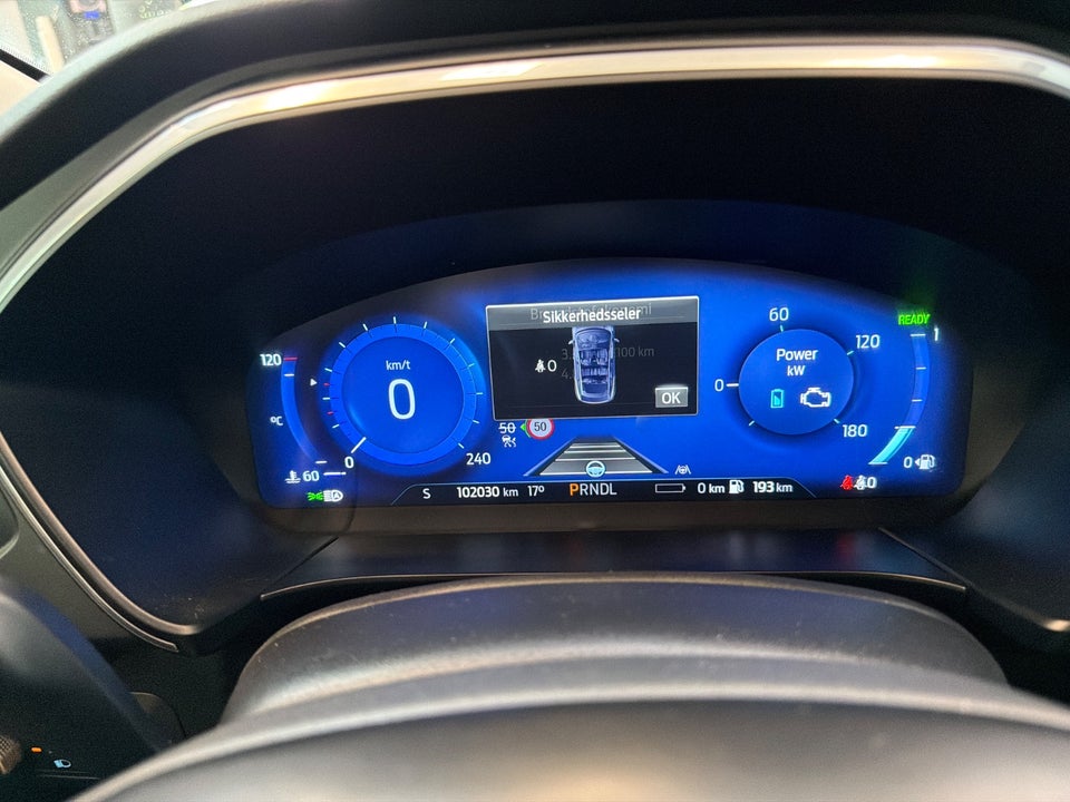 Ford Kuga 2,5 PHEV Titanium CVT 5d