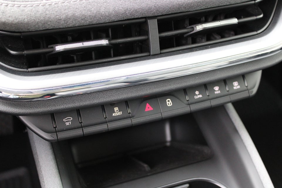 Skoda Enyaq 60 iV Loft 5d