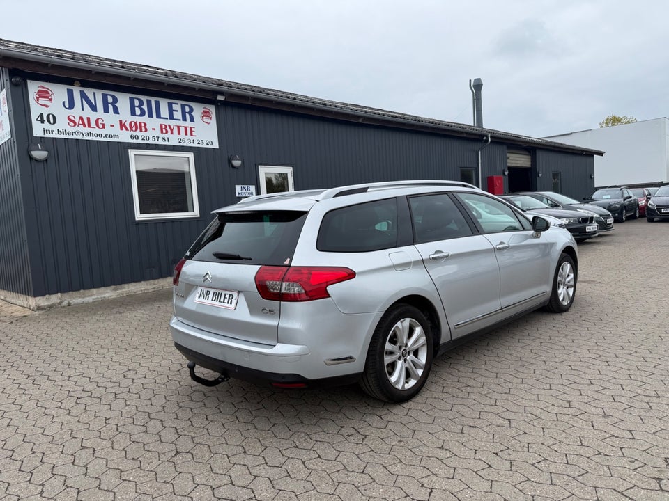 Citroën C5 2,0 HDi 140 Comfort Tourer 5d