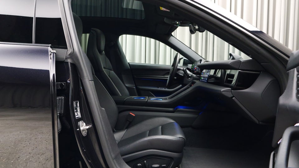 Porsche Taycan Sport Turismo 5d