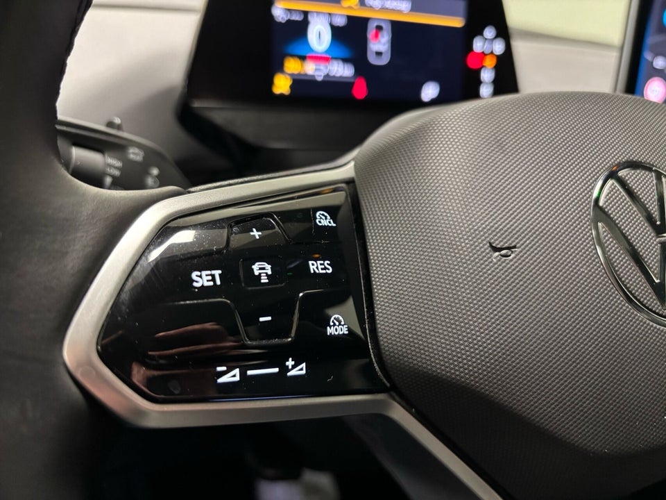 VW ID.4 77 Pro 4Motion 5d