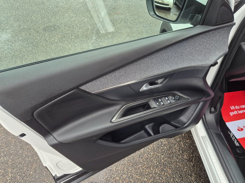 Peugeot 3008 1,5 BlueHDi 130 Allure EAT8 5d