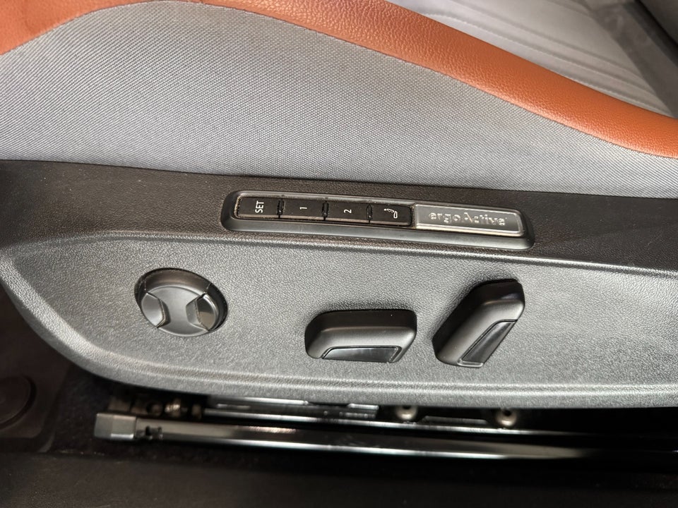 VW ID.4 77 1ST Pro Performance Max 5d