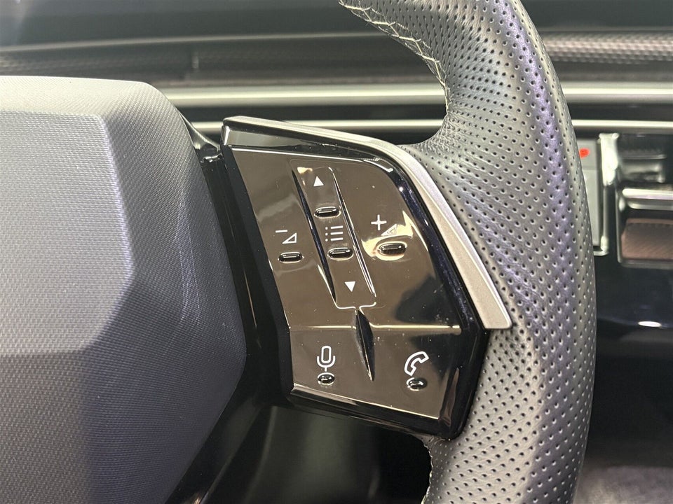 Peugeot e-5008 77 GT Pack 7prs 5d