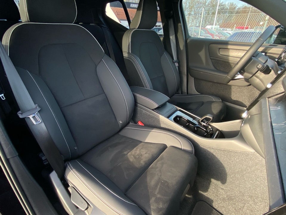 Volvo XC40 ReCharge Extended Range Core 5d