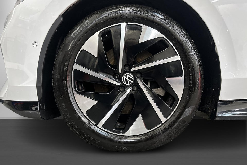 VW ID.7 77 Style+ Tourer 5d