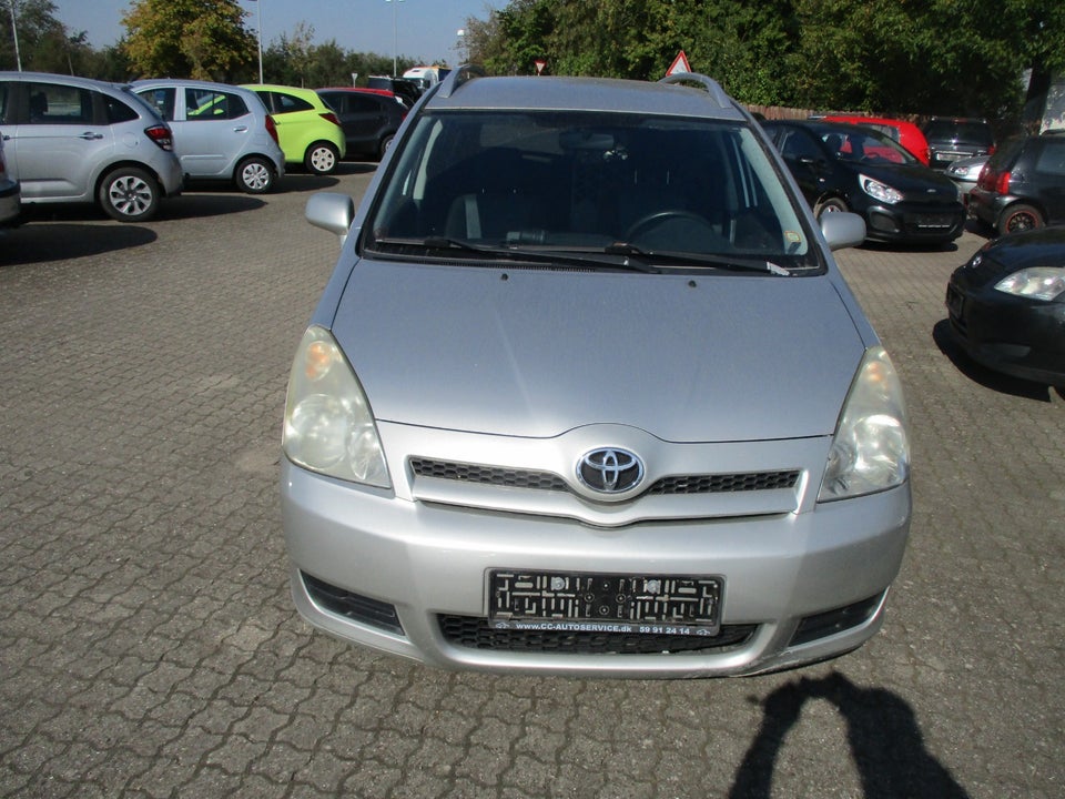 Toyota Corolla Sportsvan 1,8 Sol 5d