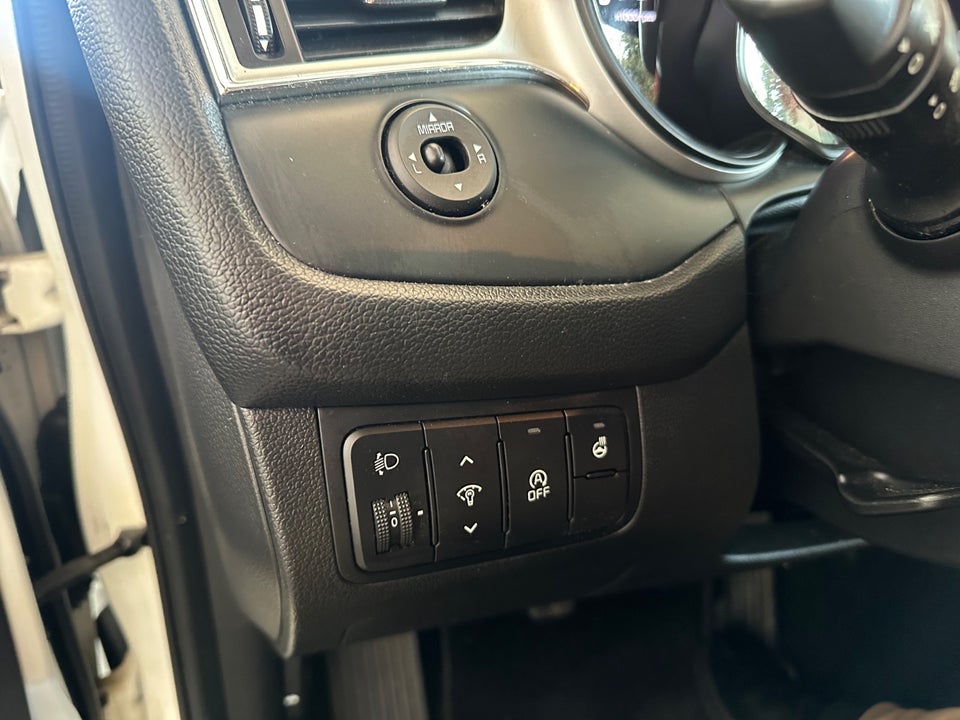 Kia Ceed 1,4 CVVT Style Limited 5d